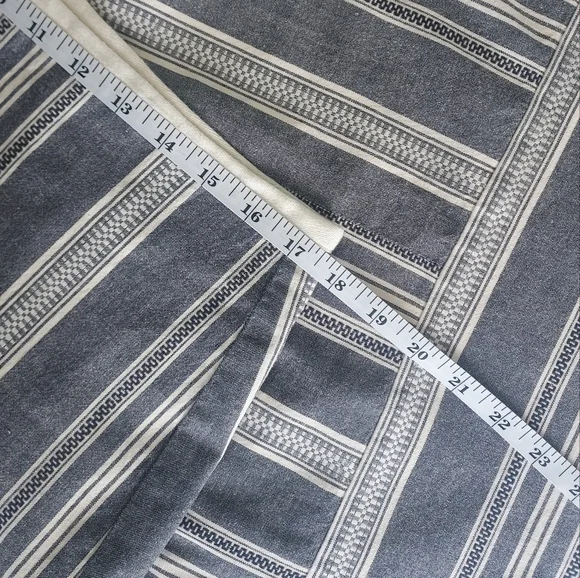 Loft, size 12 gray & cream, casual cotton skirt - Picture 3 of 8